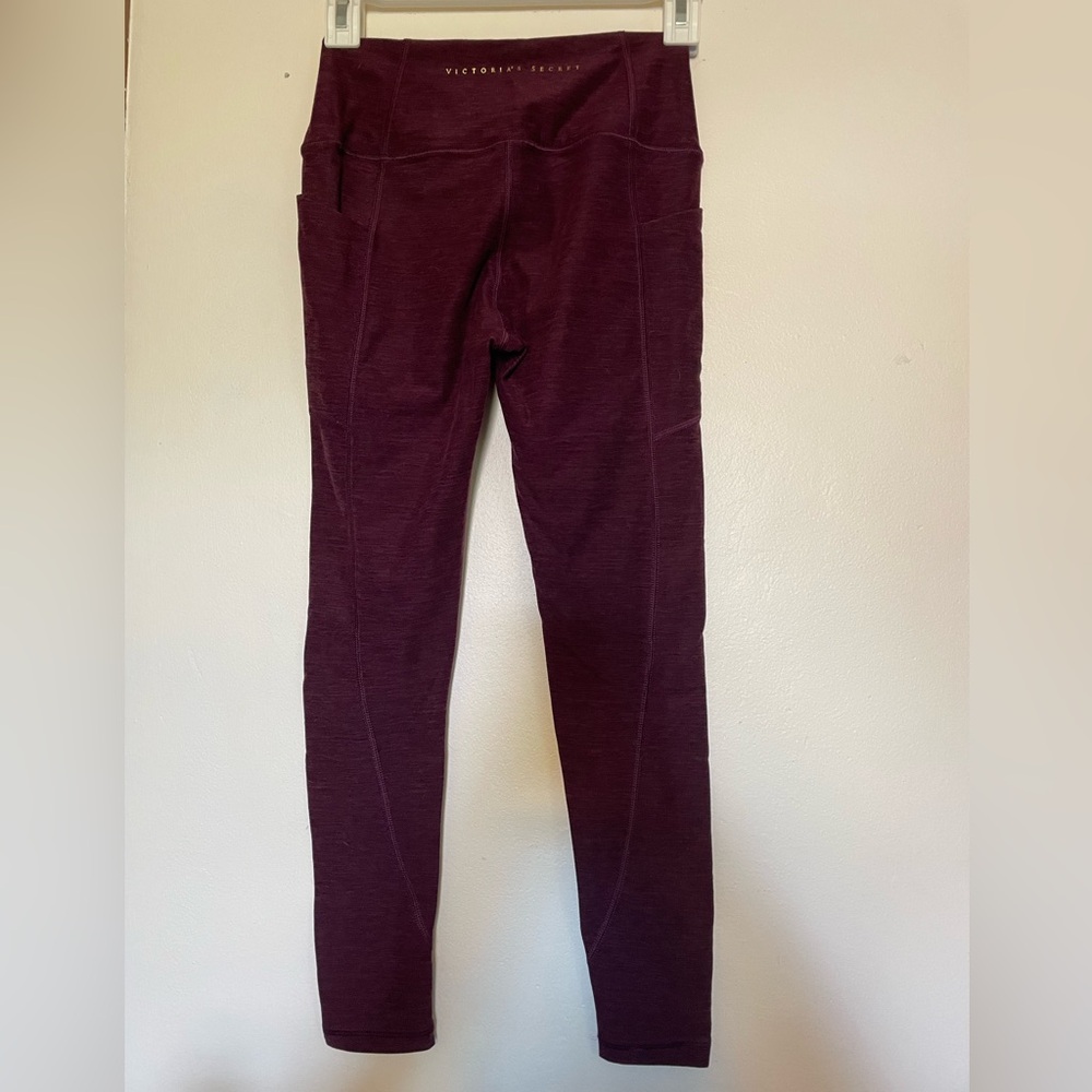 Victoria Secret cropped leggings Size2
